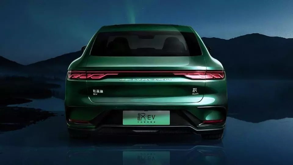 عقب خودرو بی وای دی هان