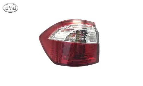 خرید چراغ خطر گلگیر راست بی وای دی S6