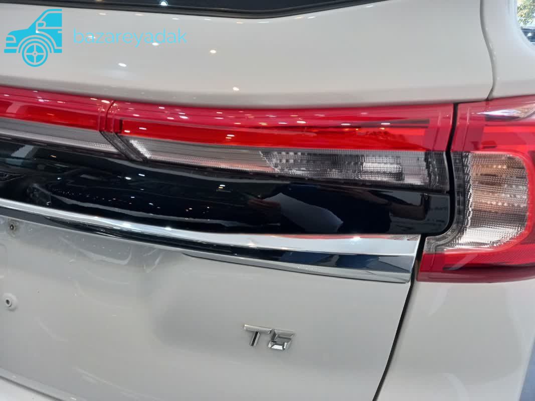 خرید چراغ خطر راست روی گلگیر T5 فردا موتور